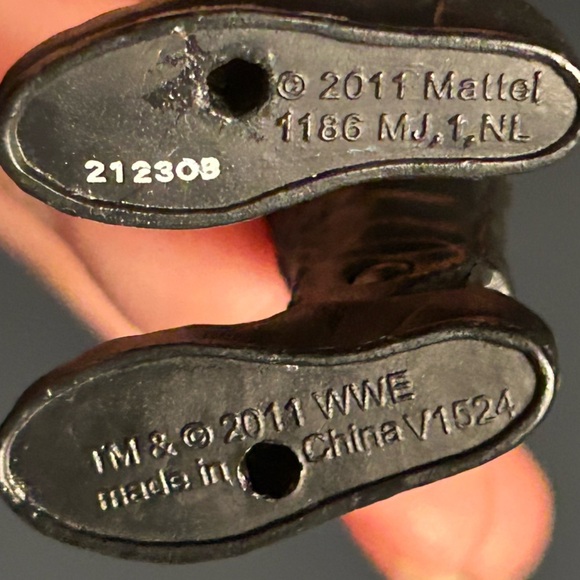 Wade Barrett Mattel Basic Series 31 Wrestling Action Figure 2011 WWE WWF 2011 - Picture 9 of 15